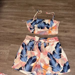 2 piece set/shorts/mini top
